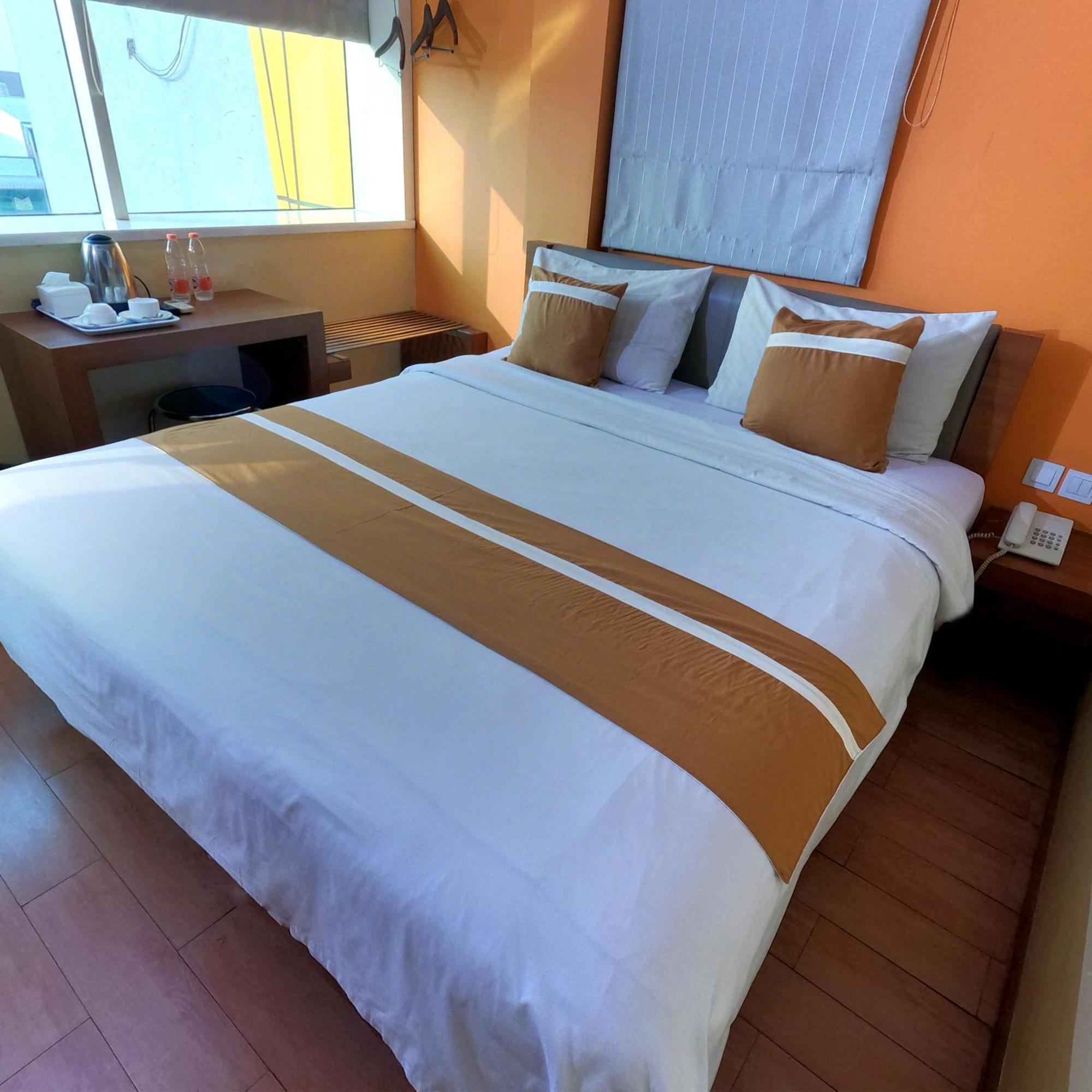 Hotel Nite&day Bandengan Jakarta